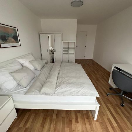 The Dante Prague - Family And Friends Apartments, Free Parking エクステリア 写真