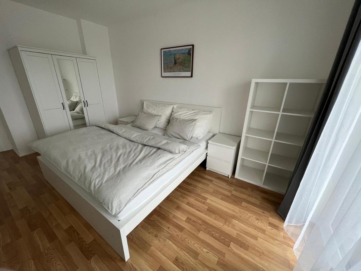 The Dante Prague - Family And Friends Apartments, Free Parking エクステリア 写真
